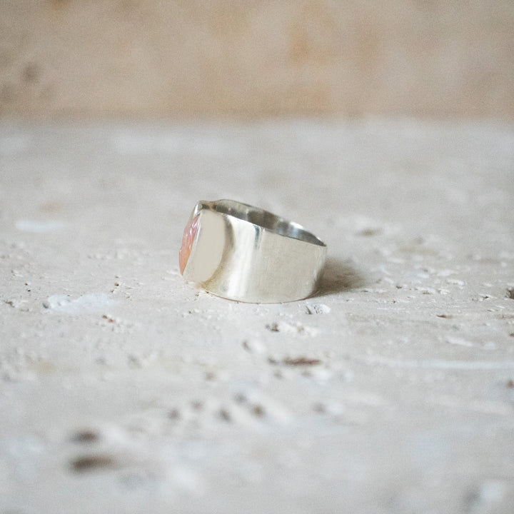 Bague de sceau large avec cœur en argent sterling 925 et perle d'eau douce naturelle - comme vu sur Insta