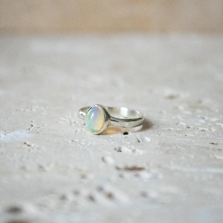 Bague en Argent Sterling 925 avec Opale Éthiopienne Naturelle
