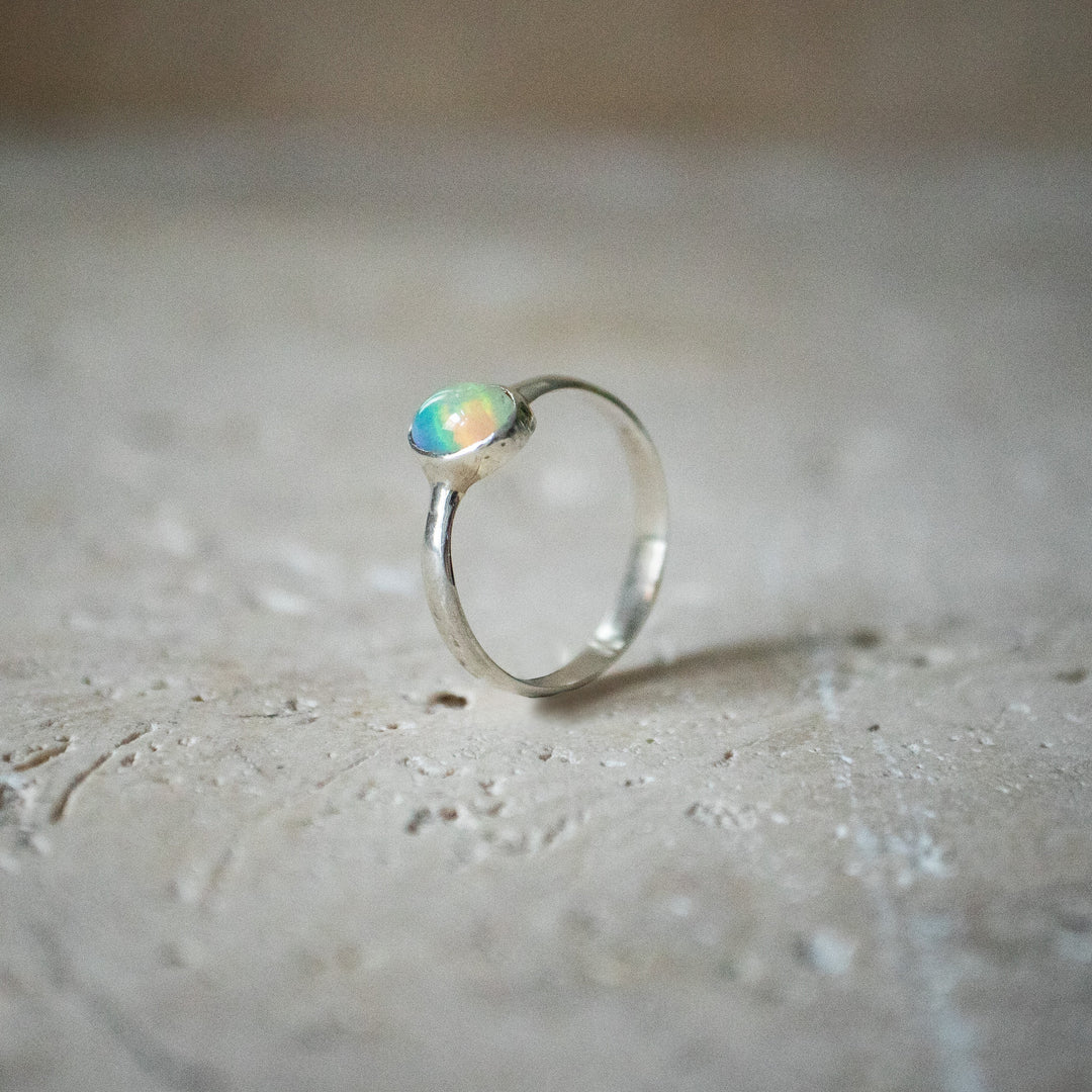 Bague en Argent Sterling 925 avec Opale Éthiopienne Naturelle