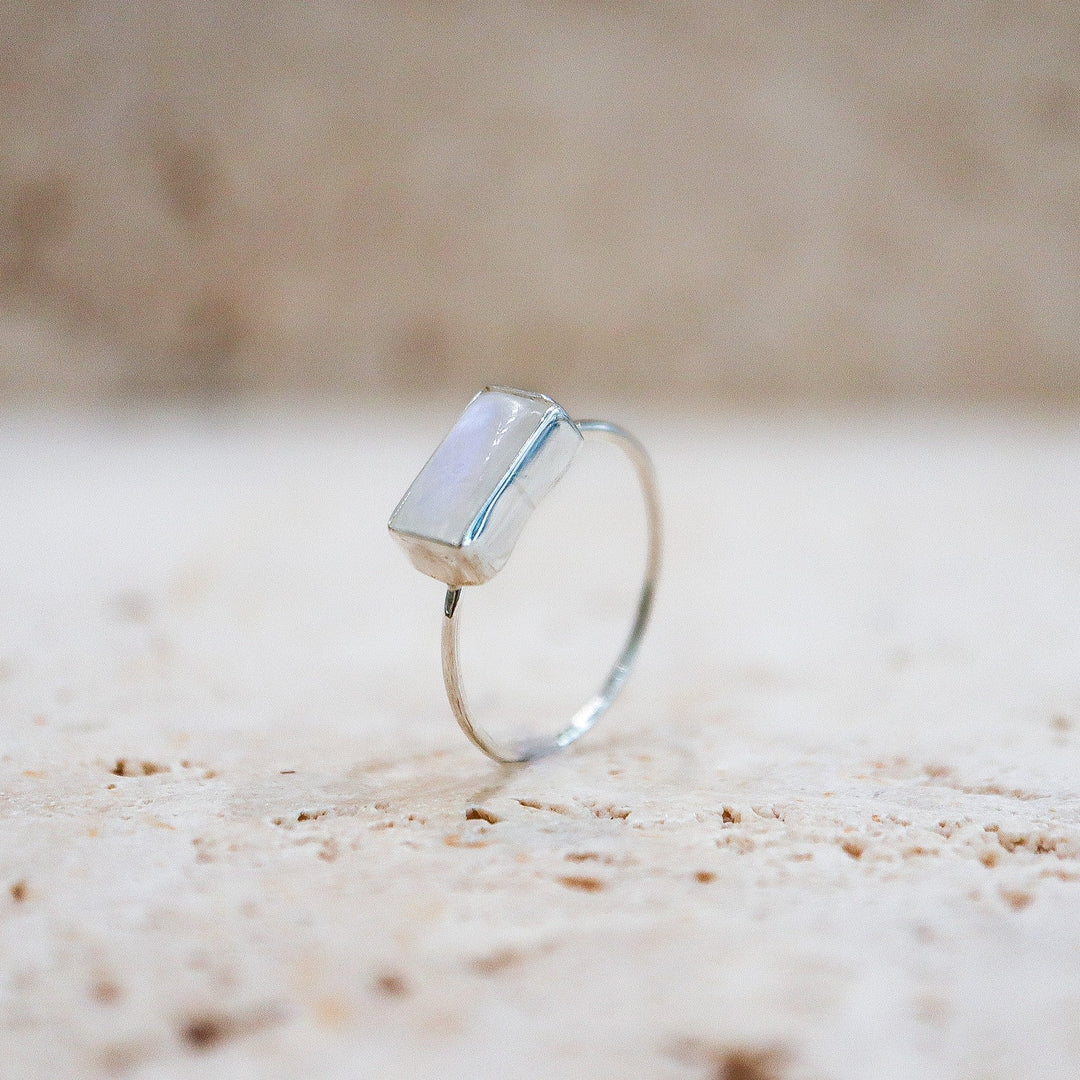 Bague en pierre de lune arc-en-ciel carrée en argent sterling 925 / Bague en pierre de lune
