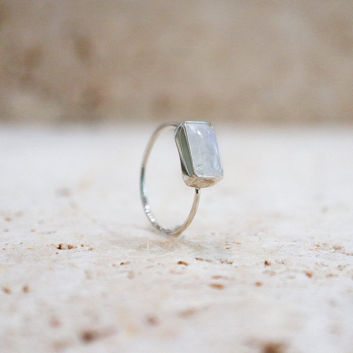 Bague en pierre de lune arc-en-ciel carrée en argent sterling 925 / Bague en pierre de lune