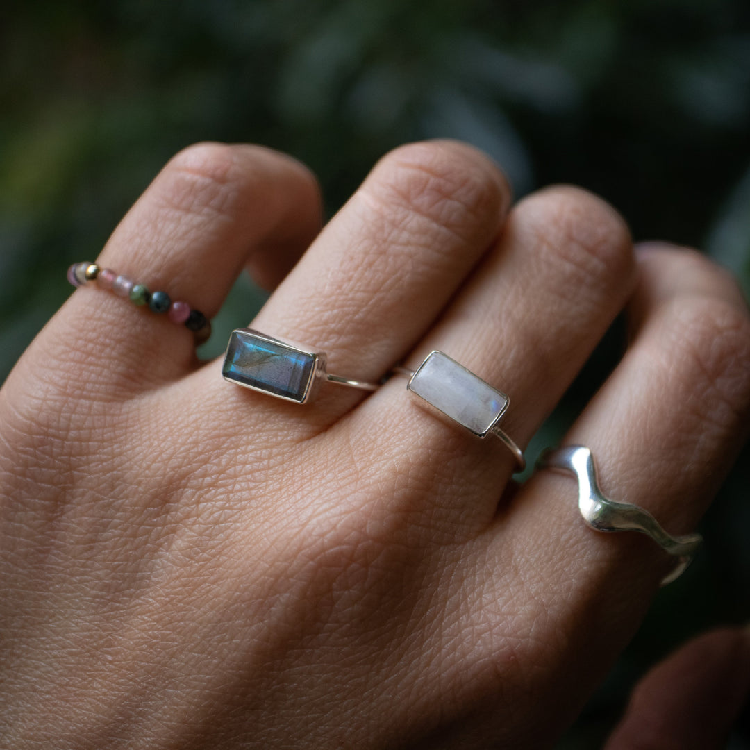Bague en pierre de lune arc-en-ciel carrée en argent sterling 925 / Bague en pierre de lune