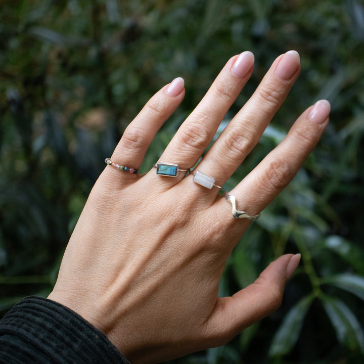 Bague en pierre de lune arc-en-ciel carrée en argent sterling 925 / Bague en pierre de lune