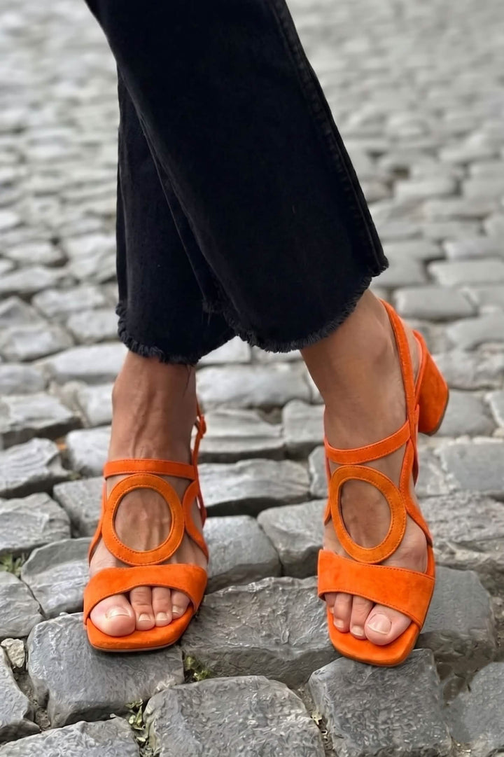 Sandales Valentina avec détail décoratif rond