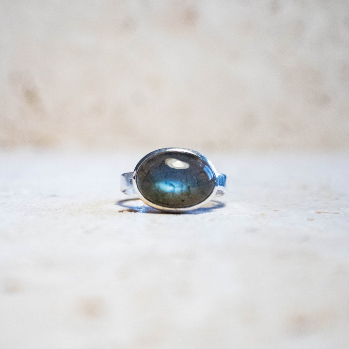 Grande Bague Ovale en Labradorite en Argent Sterling 925