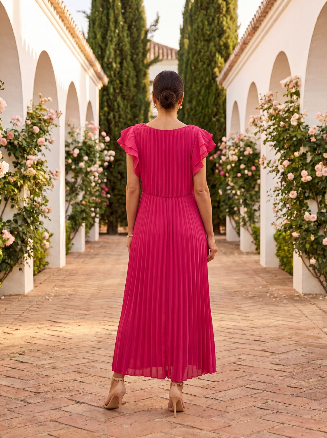 Gloria | Robe avec une élégante chute