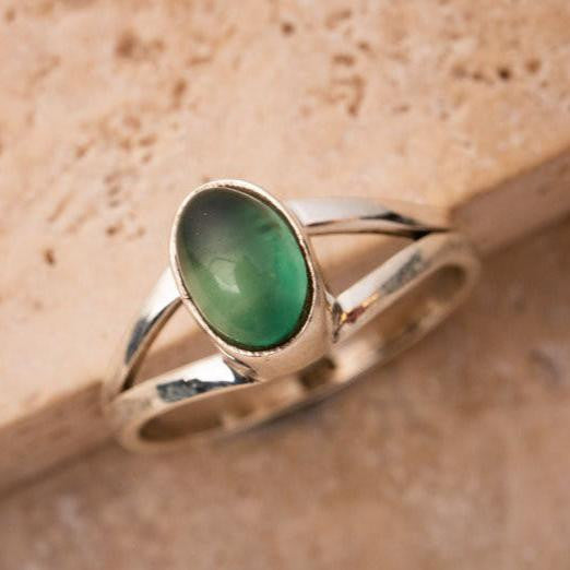 Petite bague en onyx vert avec pierre ovale en argent sterling 925, fait main