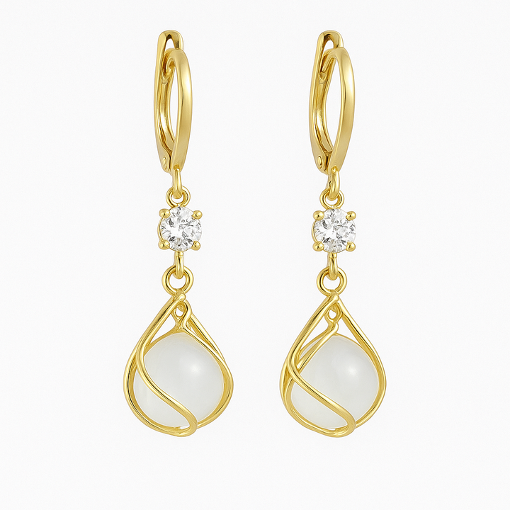 Boucles d'Oreilles Pendantes en Or avec Opale Blanche