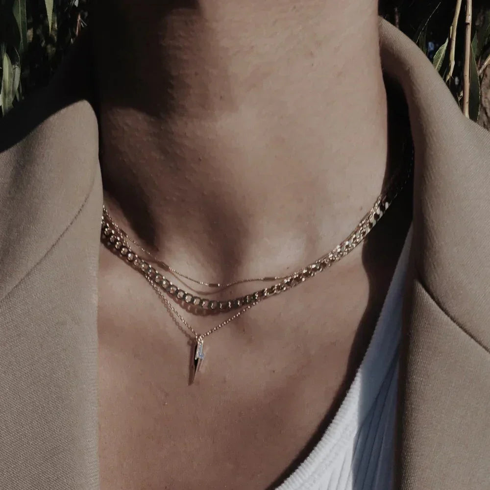 Collier vintage avec maillons plats et chaîne en or