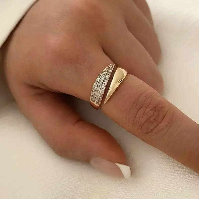 Éloïse – Une bague à la brillance intemporelle
