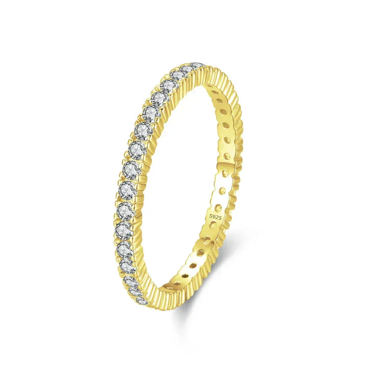 Bague Éternité Minimaliste Éclairée