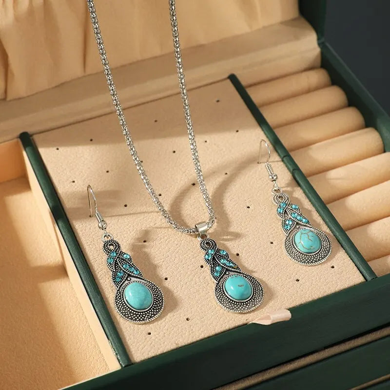 Ensemble de Bijoux en Pierre Turquoise Vintage