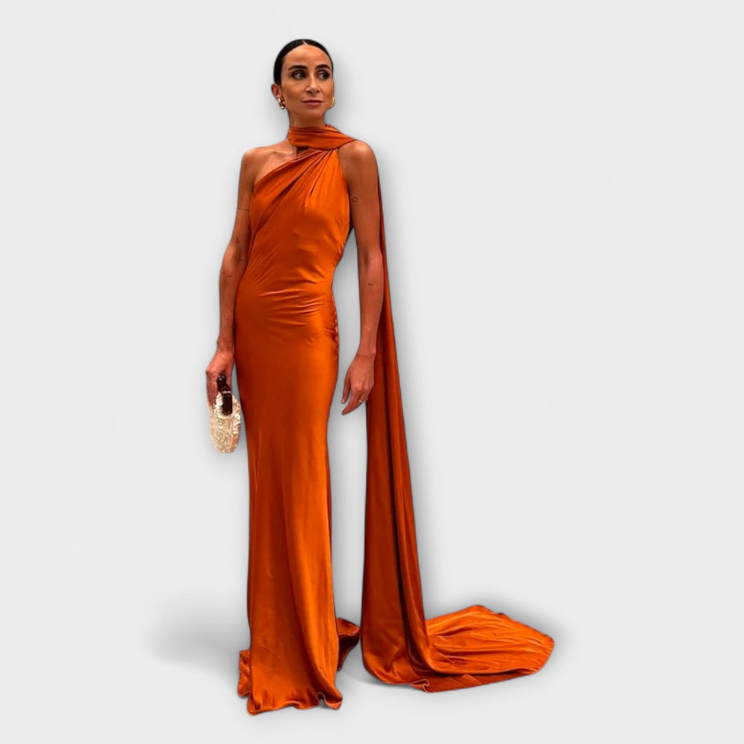 Robe Maxi Chic avec épaules dénudées et lien au cou