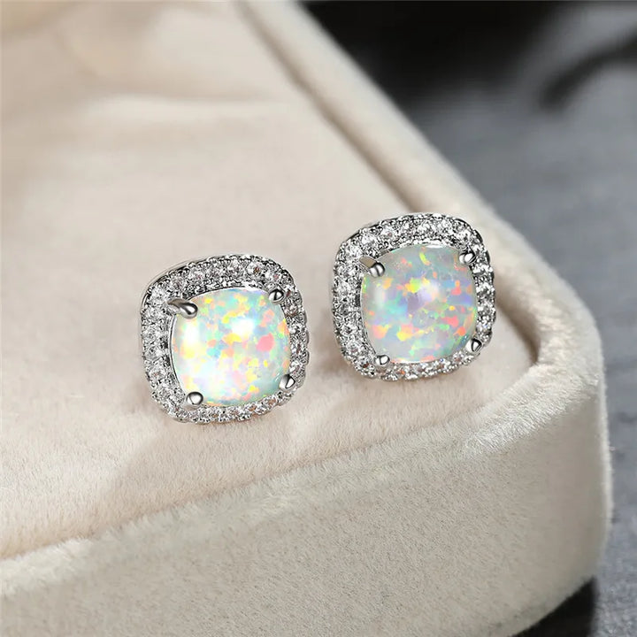 Boucles d'Oreilles en Argent Élégantes avec Opale de Feu Blanche Ronde