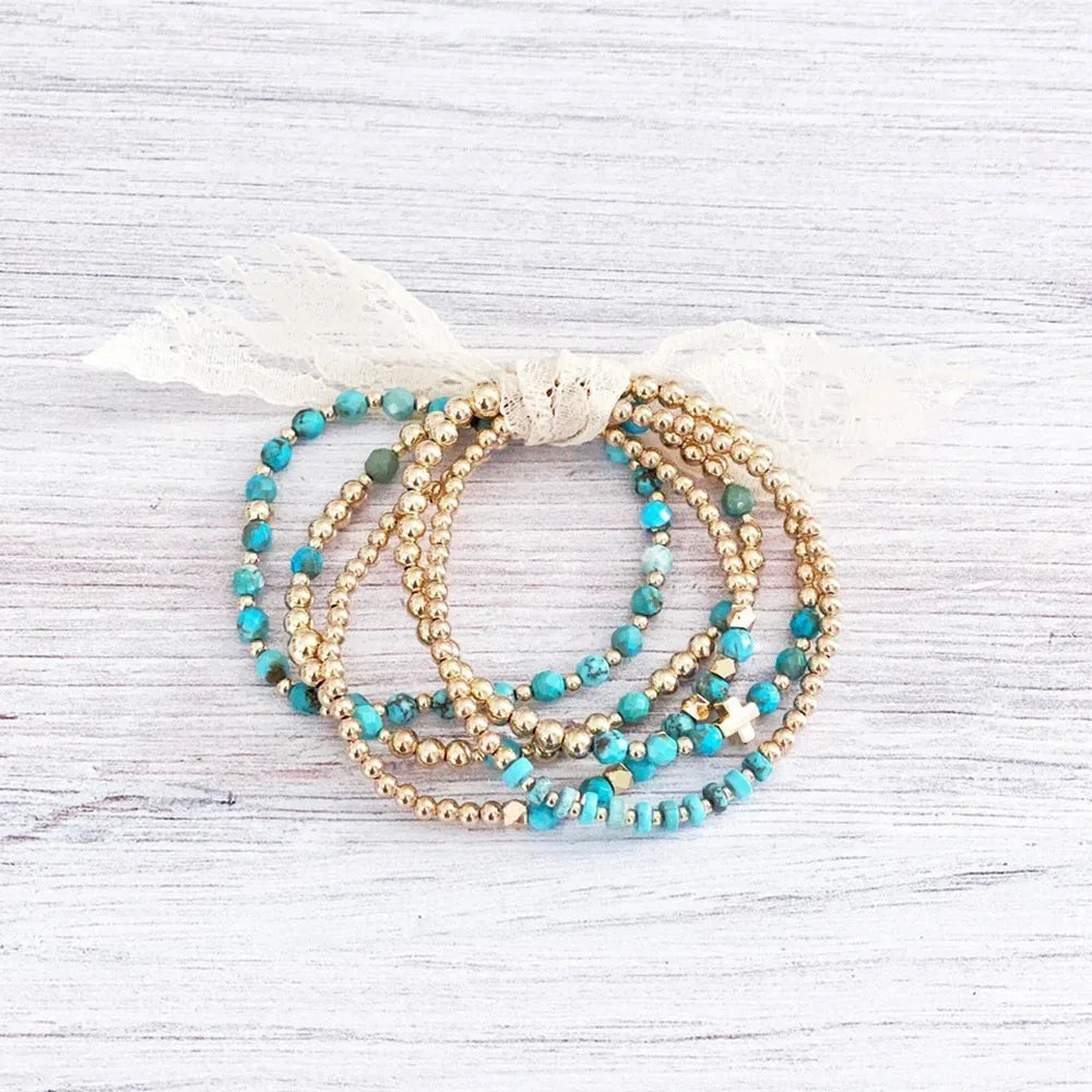 Bracelet en perles de croix vintage en turquoise