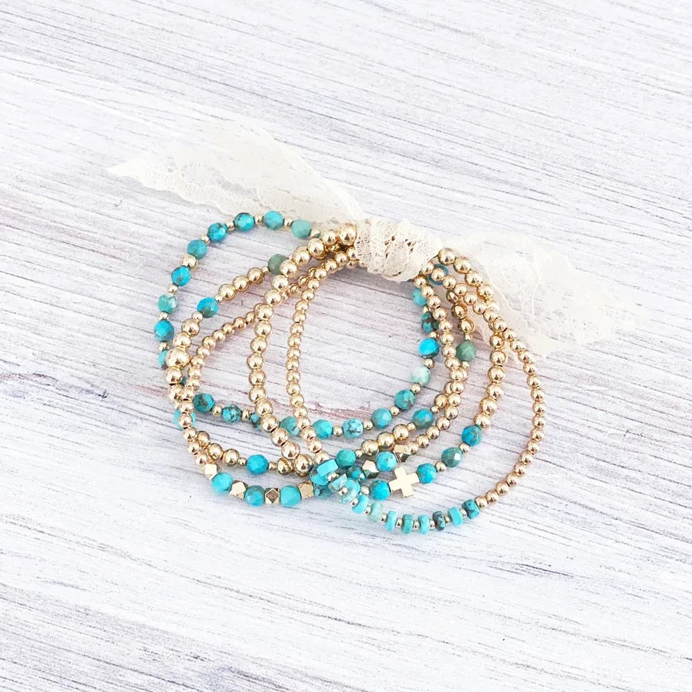 Bracelet en perles de croix vintage en turquoise