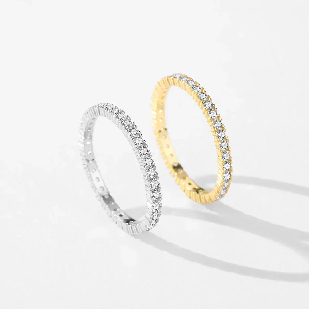 Bague Éternité Minimaliste Éclairée
