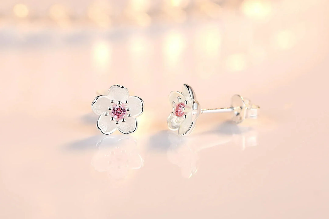 Boucles d'oreilles en forme de fleur avec zirconia