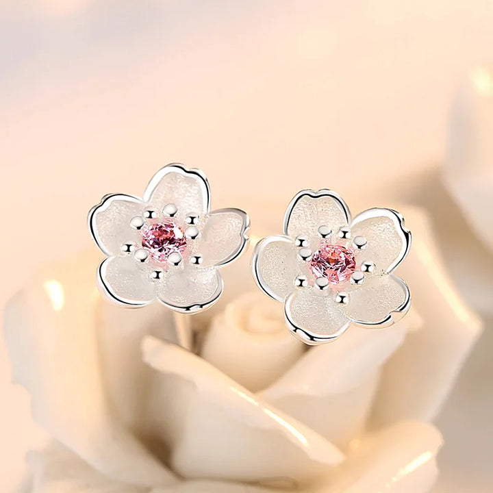 Boucles d'oreilles en forme de fleur avec zirconia