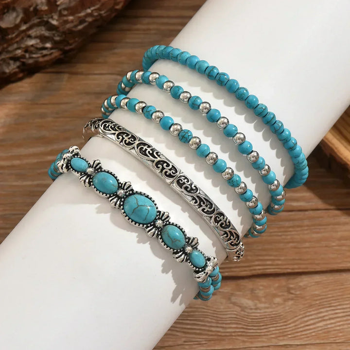 Ensemble de bracelets avec des perles turquoise
