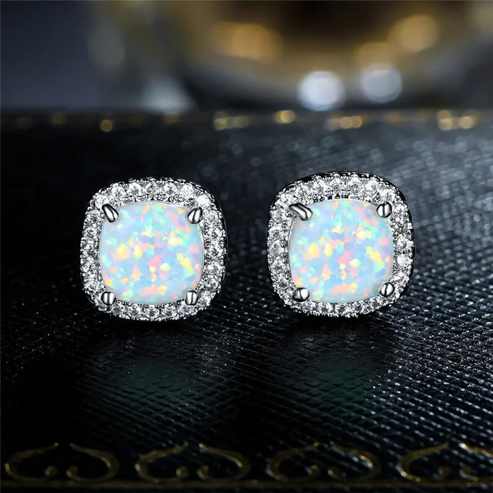 Boucles d'Oreilles en Argent Élégantes avec Opale de Feu Blanche Ronde