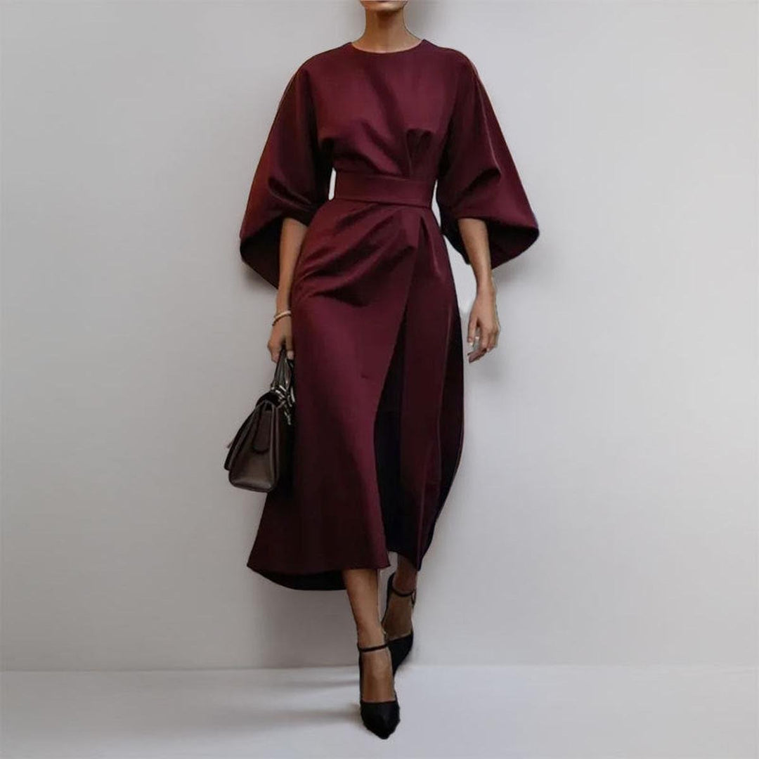 Camilla™ | Robe longue avec manches kimono au charme lumineux