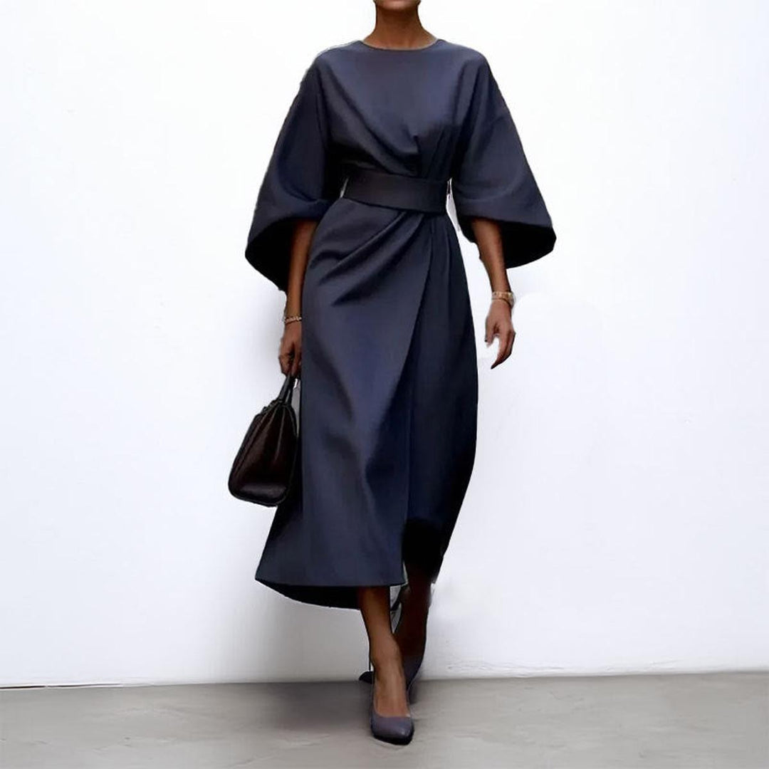 Camilla™ | Robe longue avec manches kimono au charme lumineux