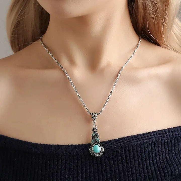 Ensemble de Bijoux en Pierre Turquoise Vintage