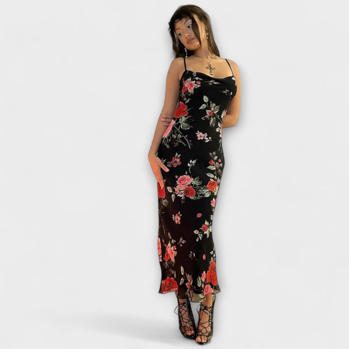 Robe courte ajustée avec imprimé floral et bretelles