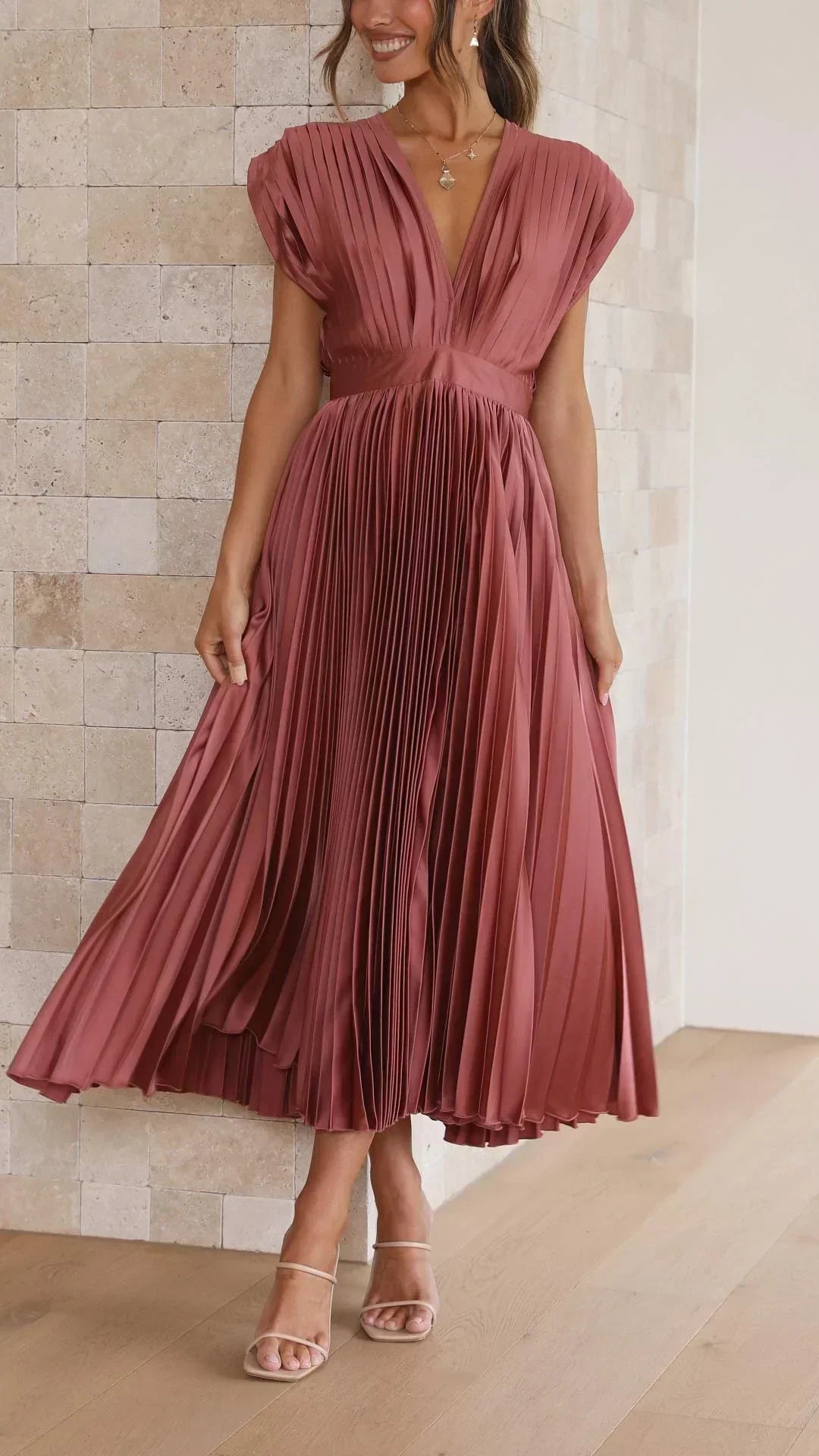 La Scintilla | Robe Élégante Plissée