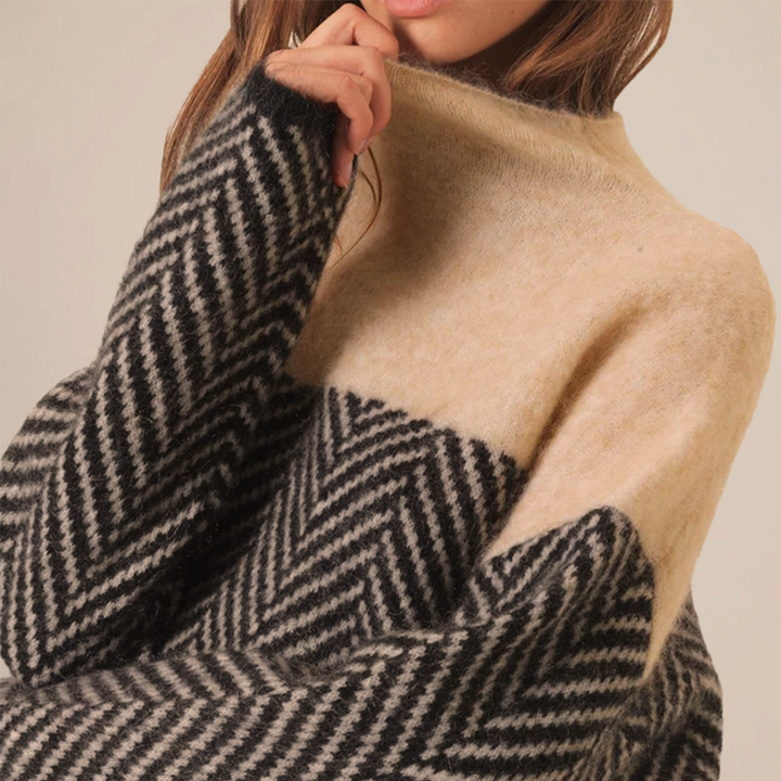 Gia™ - Turtleneck Luxe