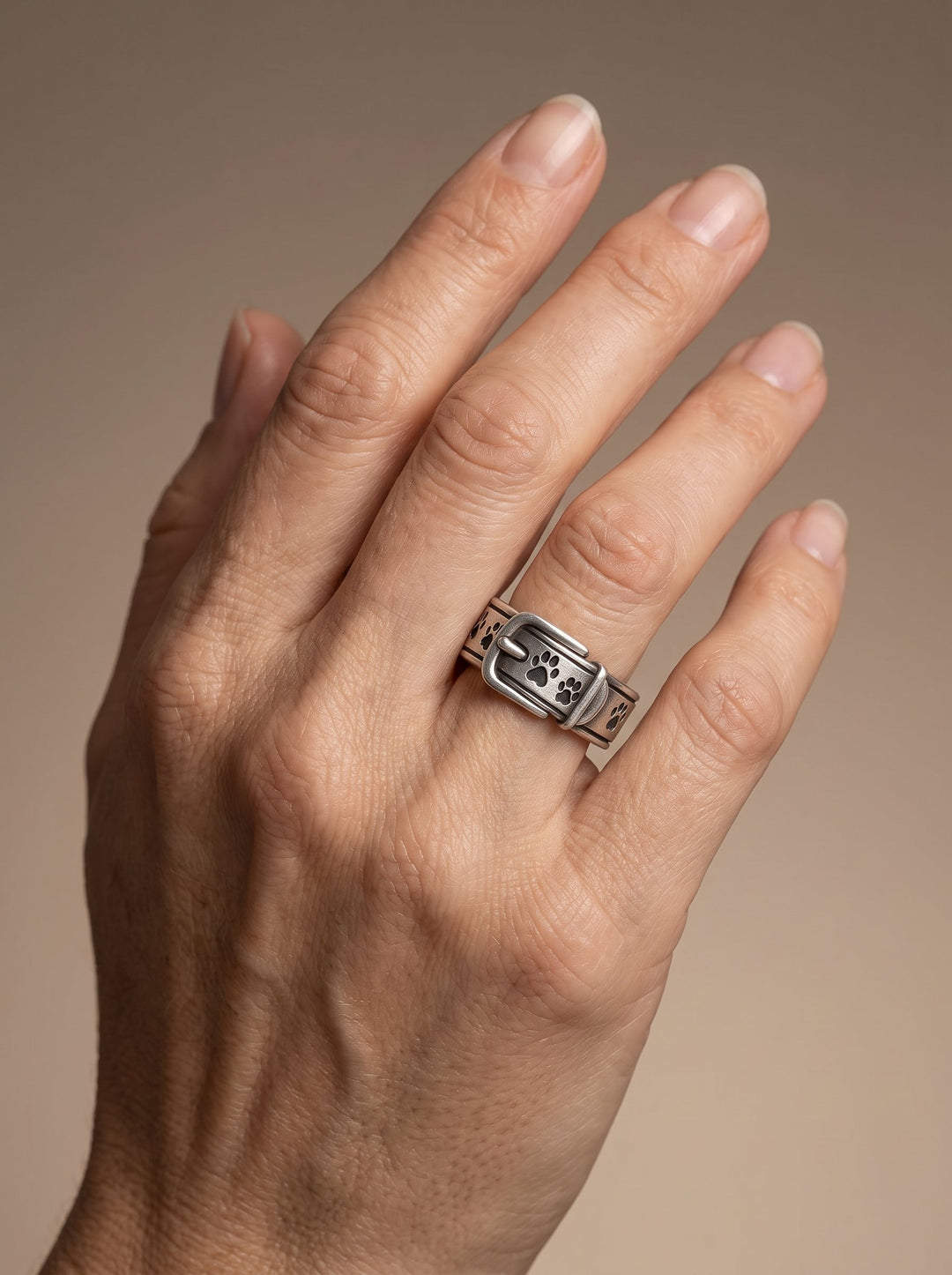 FIDO | Bague Inspirée par le Collier de Chien
