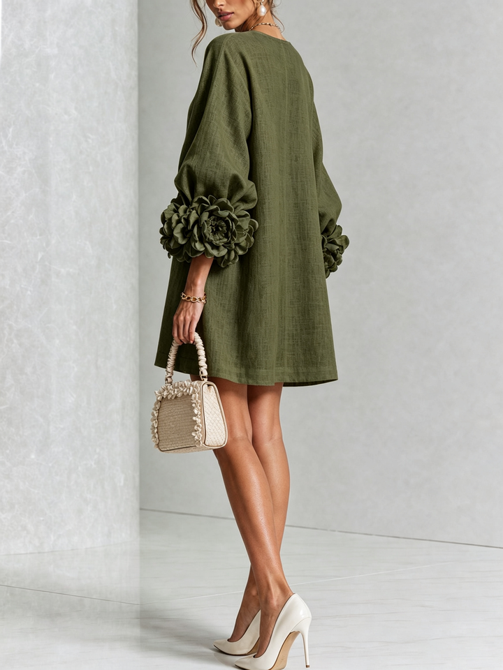 Lola | Robe mini à imprimé floral et fermeture à boutons