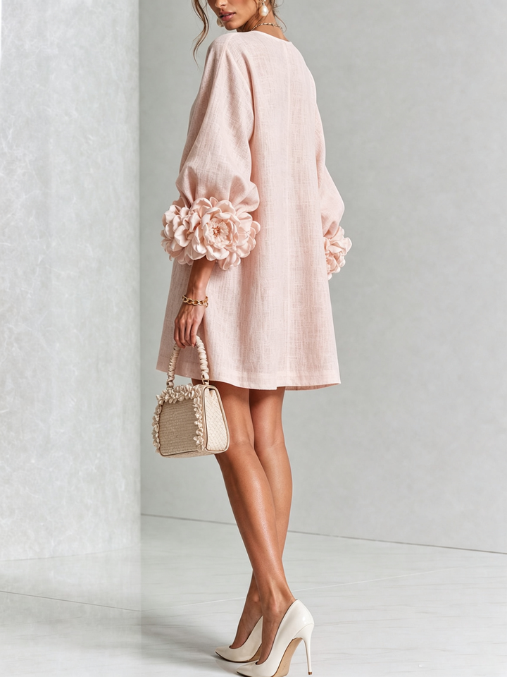 Lola | Robe mini à imprimé floral et fermeture à boutons