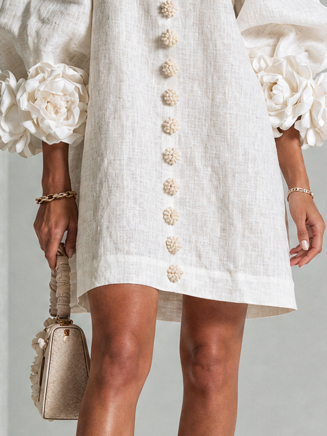 Lola | Robe mini à imprimé floral et fermeture à boutons