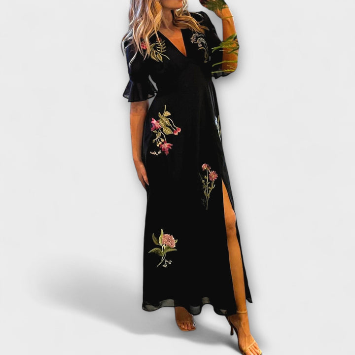 Béatrice - Élégante robe bleu marine avec broderie florale