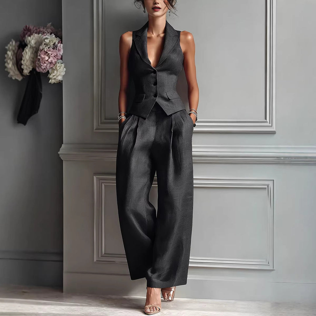 Aime™ | Ensemble deux pièces avec décolleté en V et fermeture à boutons