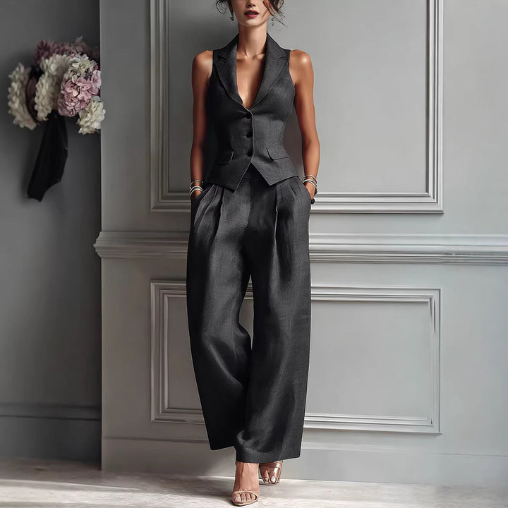 Aime™ | Ensemble deux pièces avec décolleté en V et fermeture à boutons