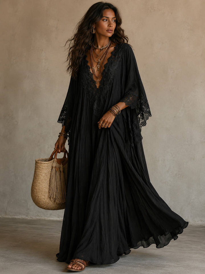 Liora | Robe Bohémienne Amincissante avec Dentelle