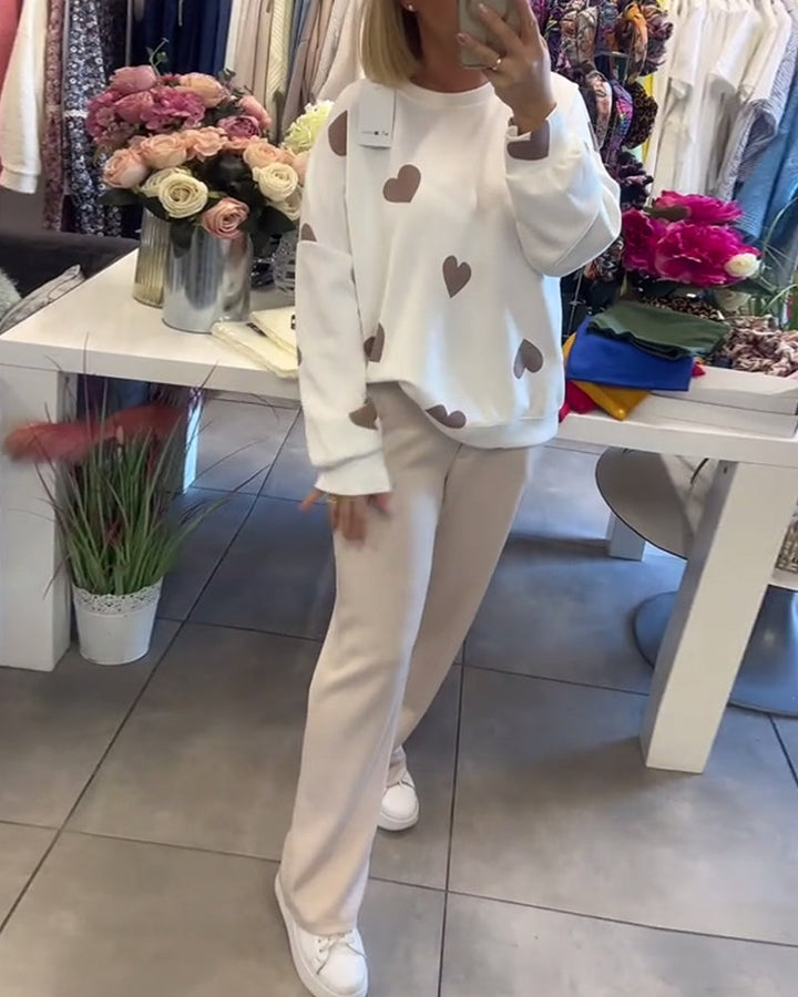 Jade™ | Sweat confortable orné de cœurs