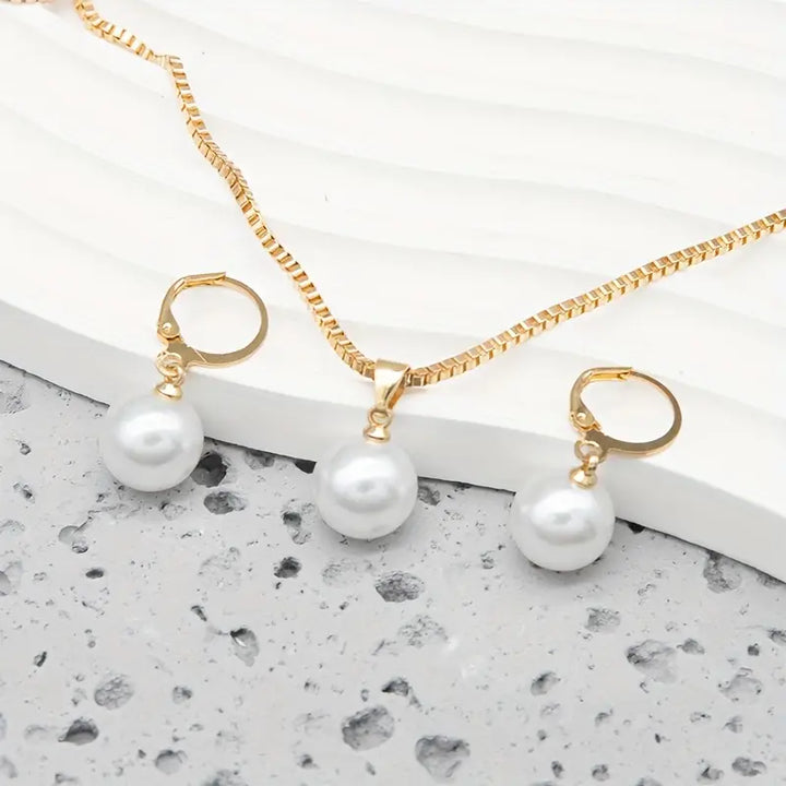 Ensemble de bijoux en perles Grace dorées élégantes