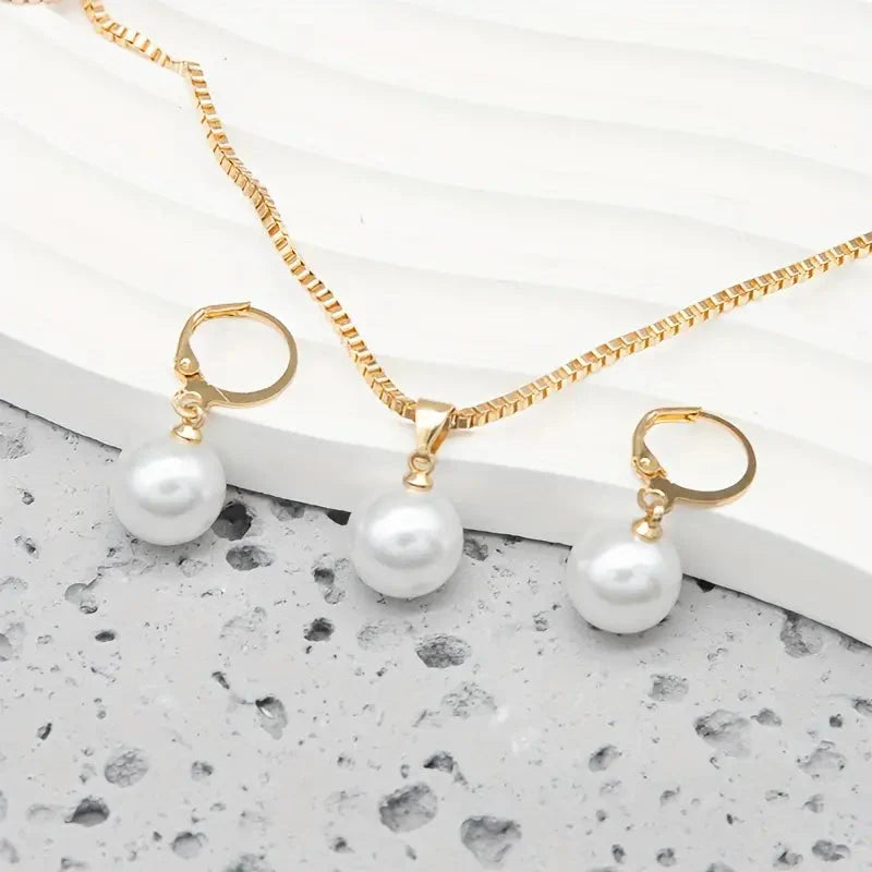 Collier de Perles Ã‰lÃ©gant et Gracieux
