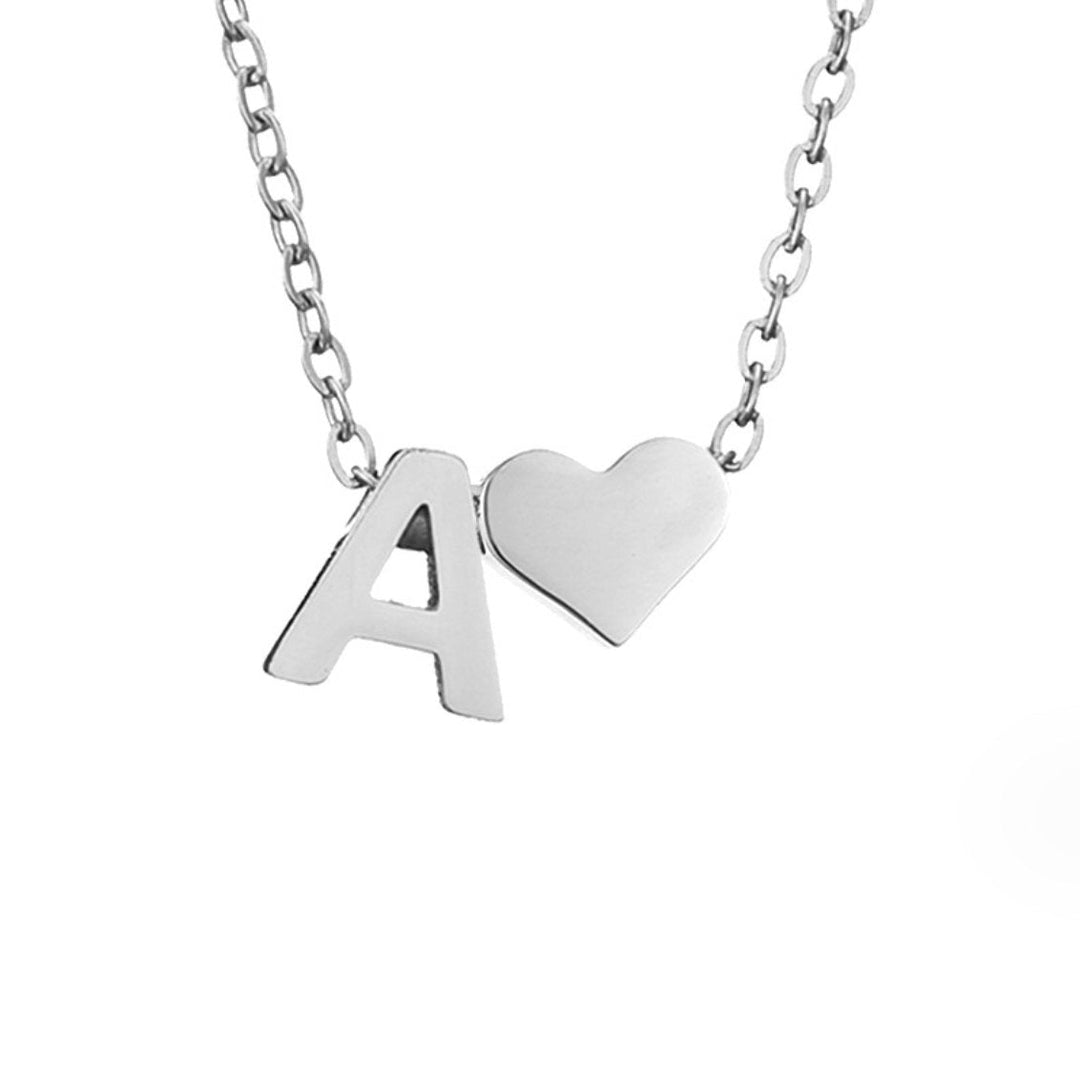 Collier Initial Intemporel avec Pendentif Cœur