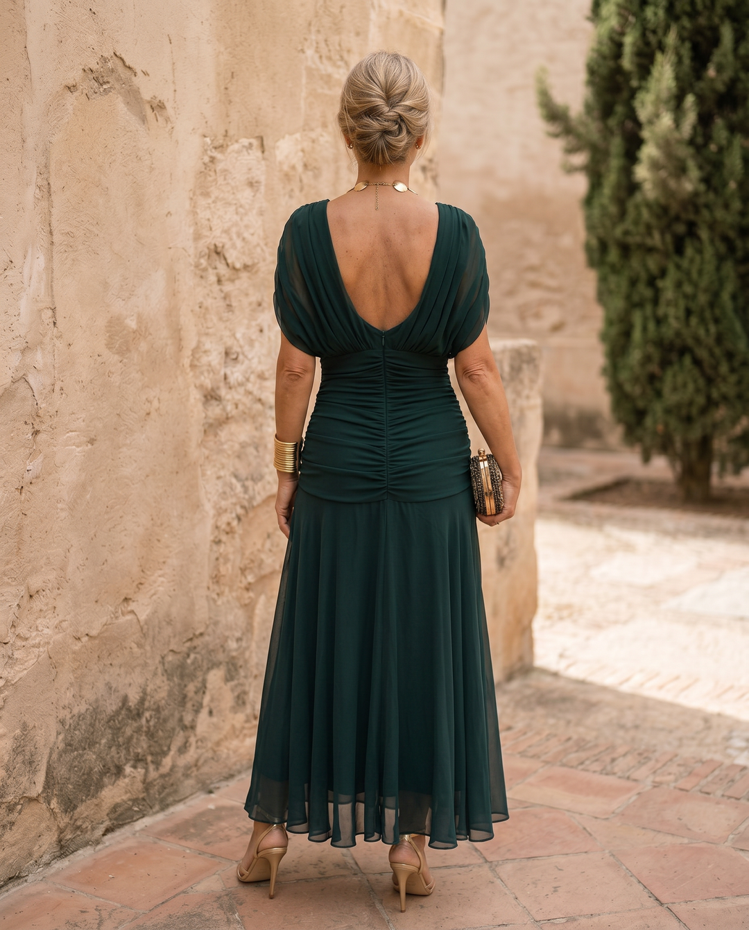 Robe maxi élégante pour les fêtes avec décolleté en forme de cœur