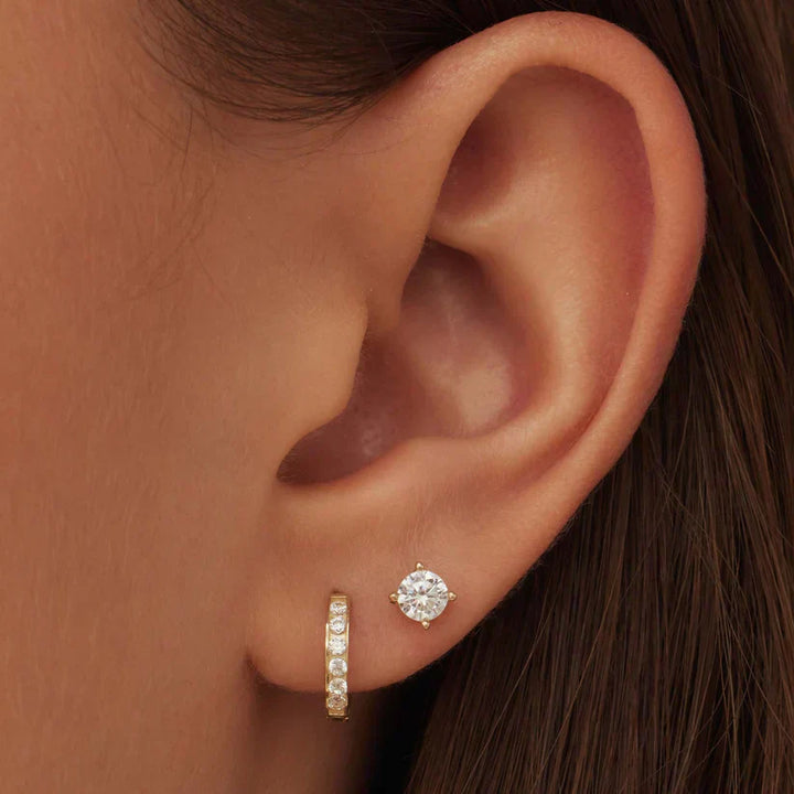 Élégant ensemble de boucles d'oreilles en or Brillane avec pierres