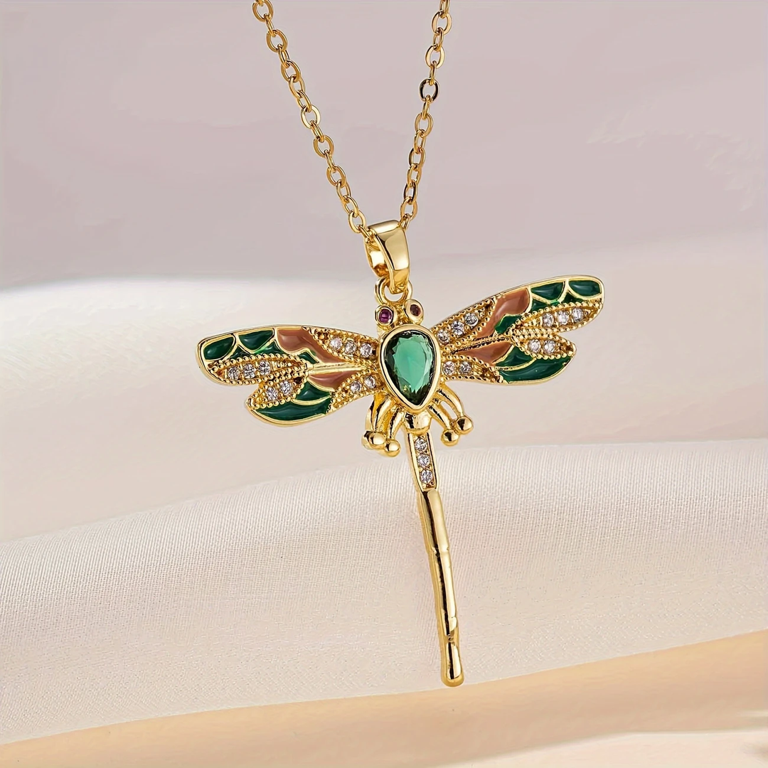 Collier phosphorescent avec libellule verte