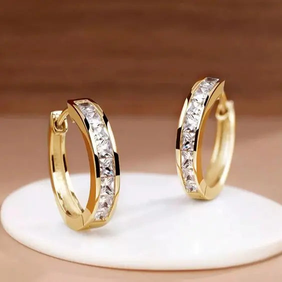 Boucles d'oreilles en or luxe avec cristaux
