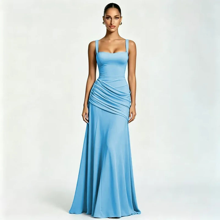ENIE | Robe Maxi avec Encolure Angulaire Raffinée