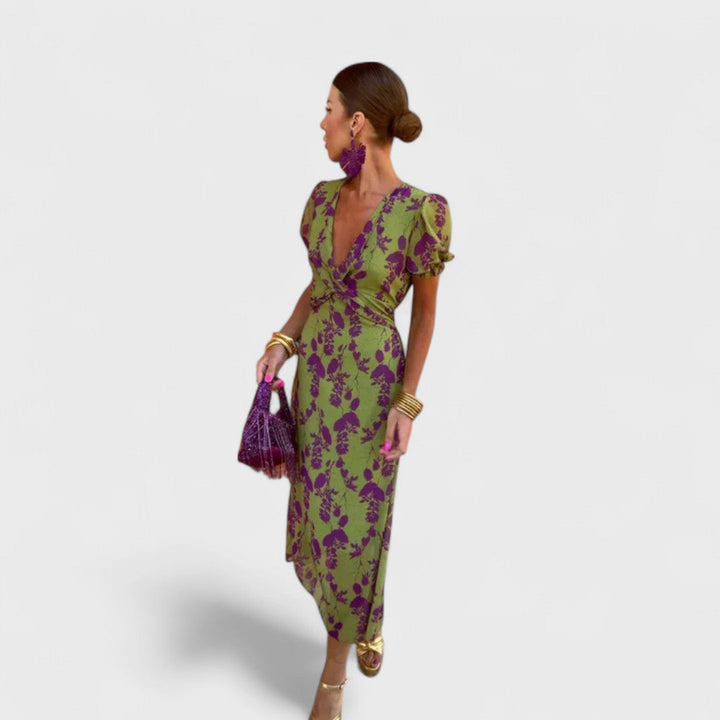Carmen | Robe Élégante Premium avec Décolleté Profond
