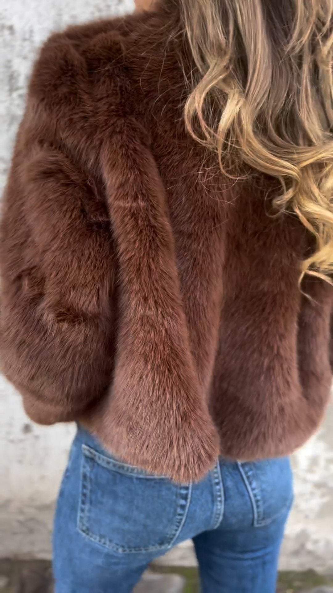 Manteau en fourrure avec fermeture éclair